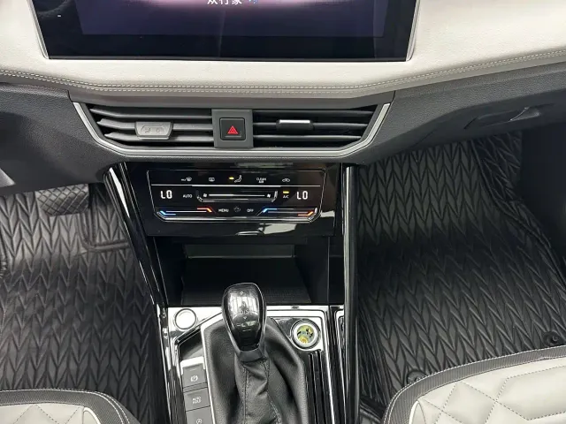 Volkswagen Tayron — Фото автомобиля 15