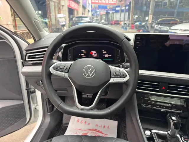 Volkswagen Sagitar — Фото автомобиля 11