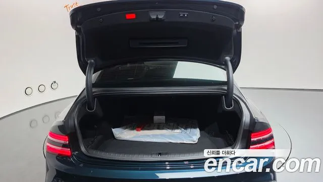 Genesis G80 RG3 — Фото автомобиля 27