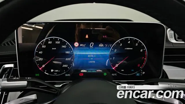Mercedes-Benz S-Class — Фото автомобиля 8