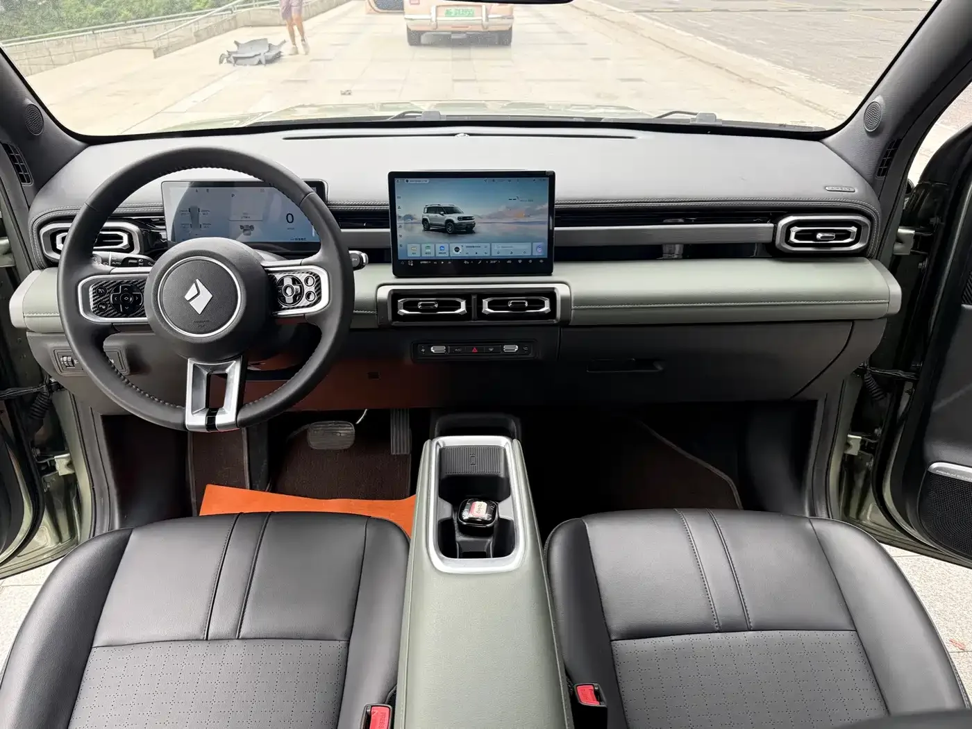 Baojun Baojun Yueye Plus 2024 Smart Premium 4-Seater — Фото автомобиля 7