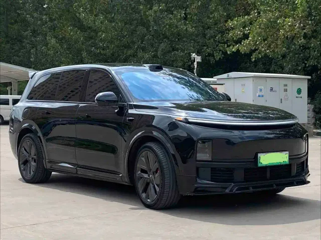 Li Auto L9 — Фото автомобиля 3
