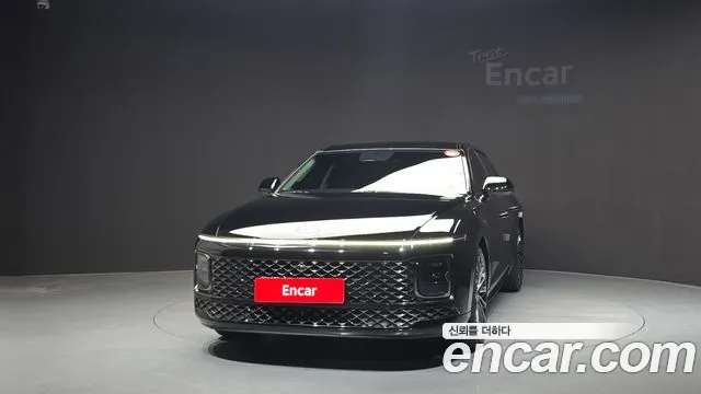 Hyundai Grandeur GN7 — Фото автомобиля 3