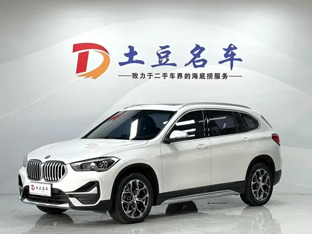 Фотография автомобиля — BMW X1