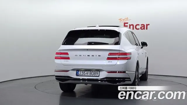 Genesis GV80 — Фото автомобиля 4