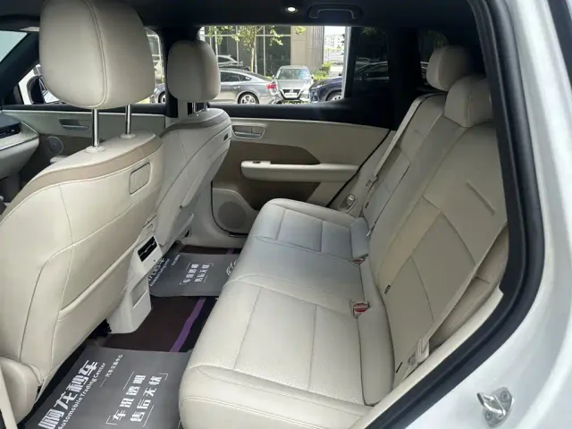Toyota BoZhi 3X — Фото автомобиля 9