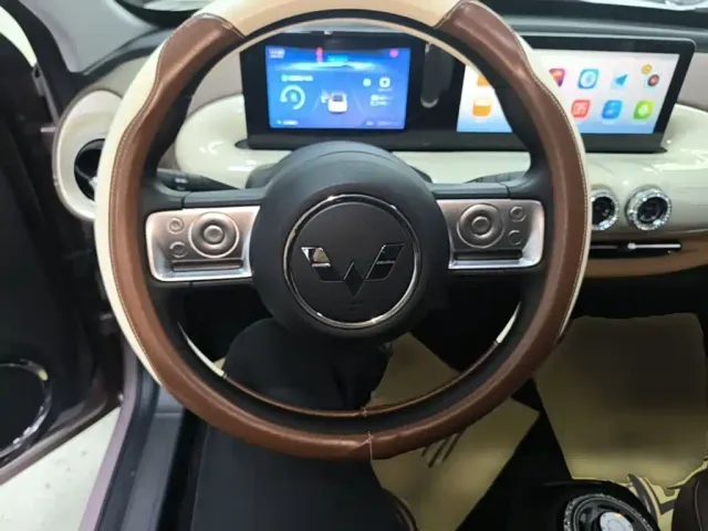 Wuling Motors Wuling Bingo 2023 203km Comfort Version — Фото автомобиля 10
