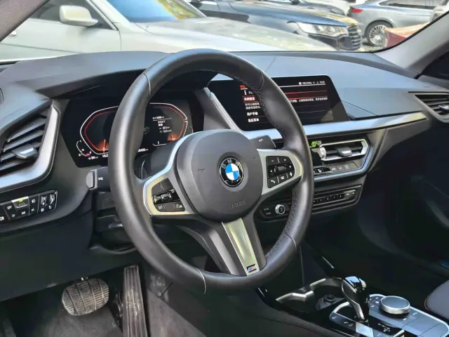 BMW 2 Series — Фото автомобиля 17