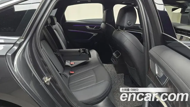 Audi A6 C8 — Фото автомобиля 17
