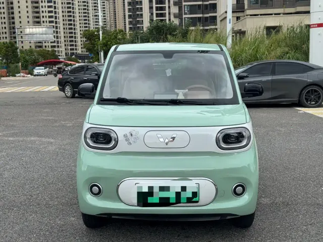 Wuling Hongguang Mini EV — Фото автомобиля 2