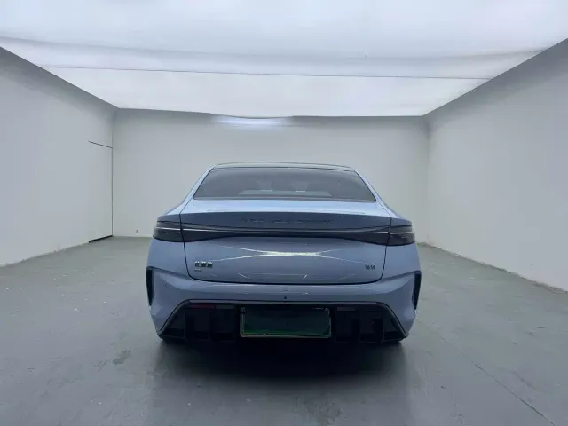 BYD Seal — Фото автомобиля 8