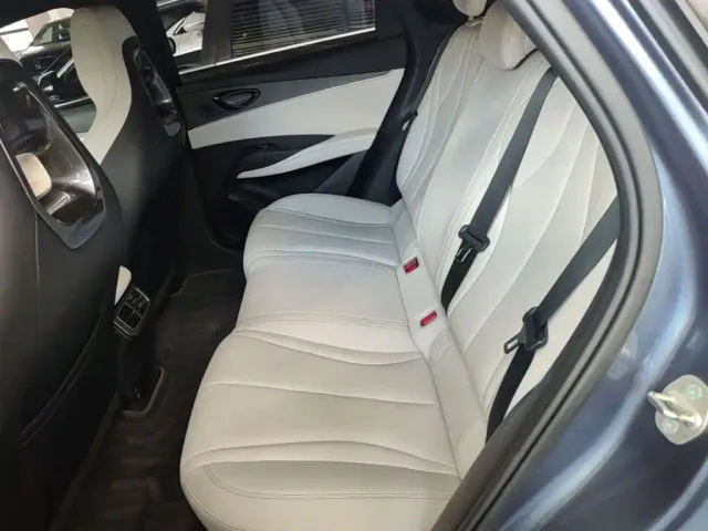 BYD Seal 06 — Фото автомобиля 16
