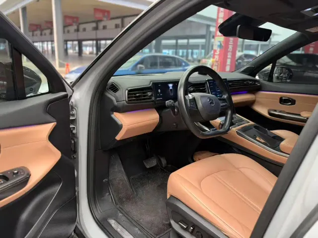 Nio ES6 — Фото автомобиля 4