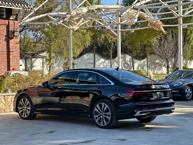 Audi A6L — Фото автомобиля 4