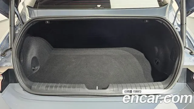 Hyundai Ioniq 6 — Фото автомобиля 24