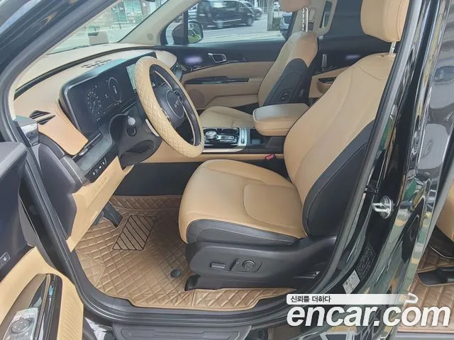 Kia Carnival — Фото автомобиля 9