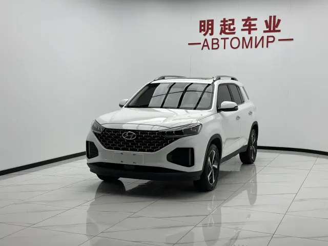 Hyundai ix35 — Фото автомобиля 4