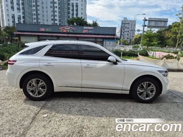 Genesis GV70 — Фото автомобиля 4