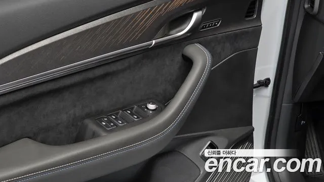 Renault-KoreaSamsung Grand Koleos Grand Koleos — Фото автомобиля 15