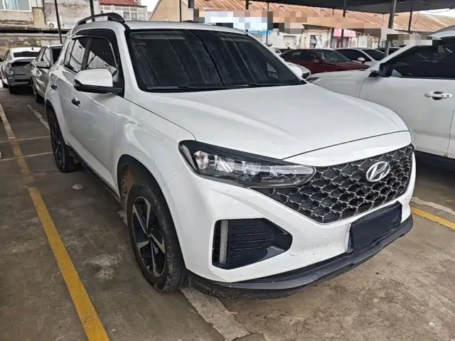 Hyundai ix35 — Фото автомобиля 3