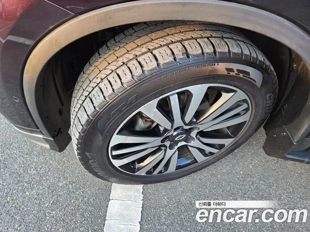 Renault-KoreaSamsung QM6 Новый QM6 2.0 LPe Première 2WD — Фото автомобиля 5
