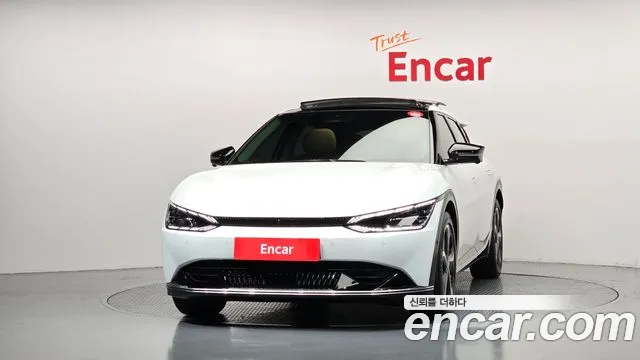 Kia EV6 — Фото автомобиля 3