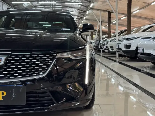 Cadillac CT4 — Фото автомобиля 3