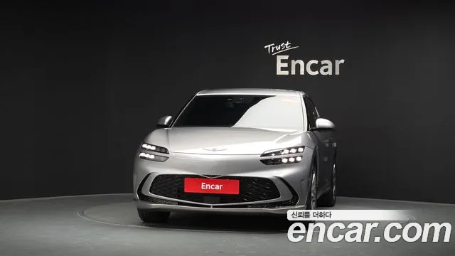 Genesis GV60 — Фото автомобиля 3