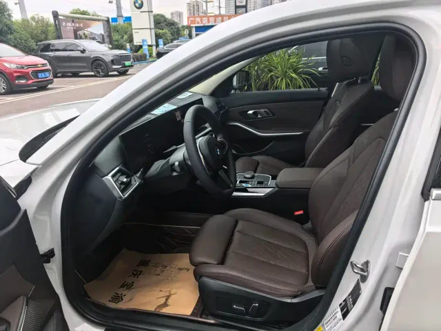 BMW i3 — Фото автомобиля 6