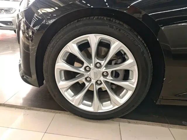 Cadillac CT5 — Фото автомобиля 22