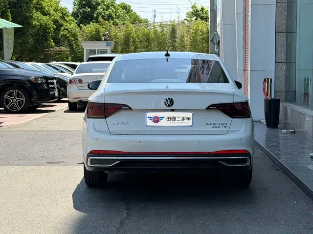 Volkswagen Sagitar — Фото автомобиля 5