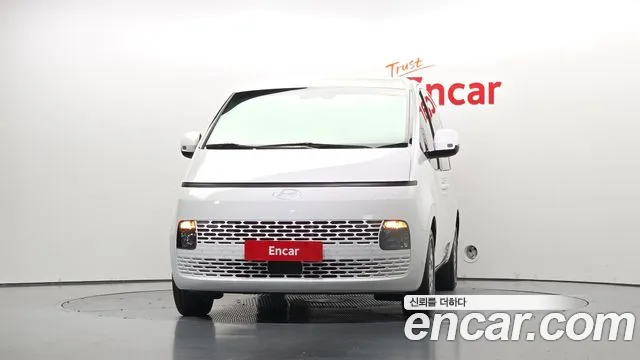 Hyundai Staria — Фото автомобиля 3