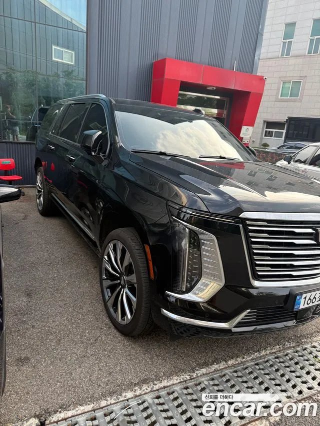 Cadillac Escalade Escalade 5 поколение — Фото автомобиля 4