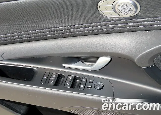 Hyundai Avante CN7 — Фото автомобиля 11