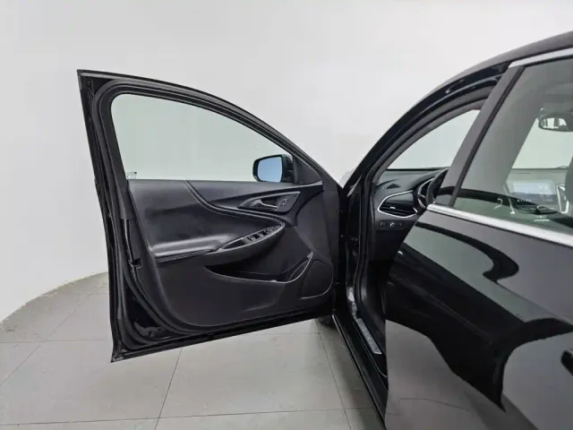 Chevrolet Malibu XL — Фото автомобиля 8