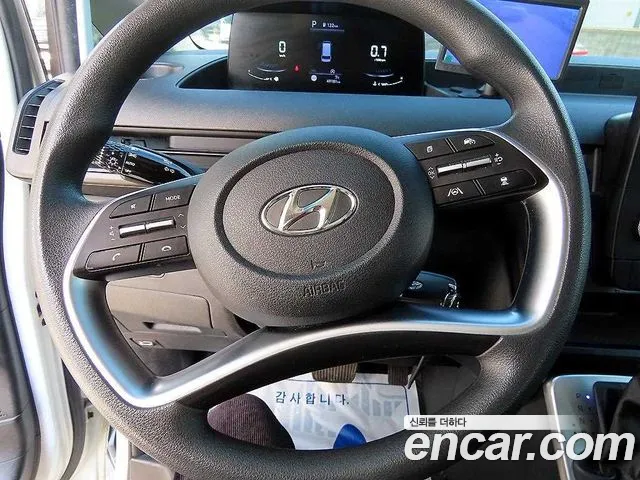 Hyundai Staria Staria Карго 5 мест — Фото автомобиля 8