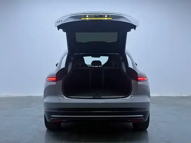Nio EC6 — Фото автомобиля 16