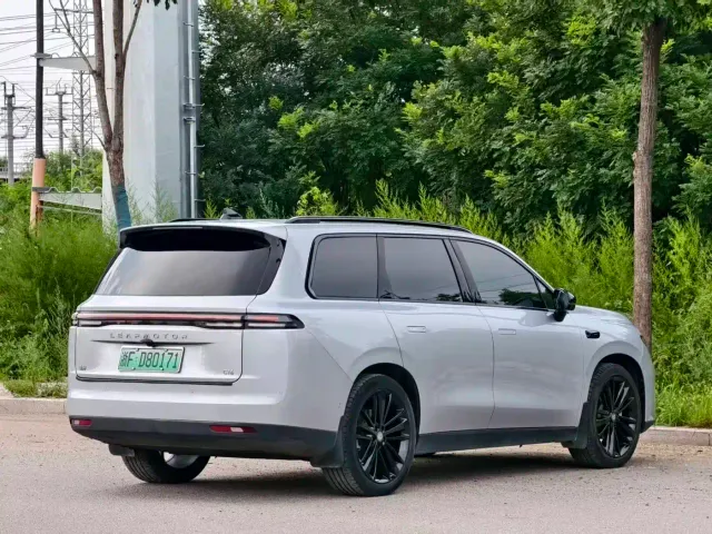 Leapmotor C16 — Фото автомобиля 6