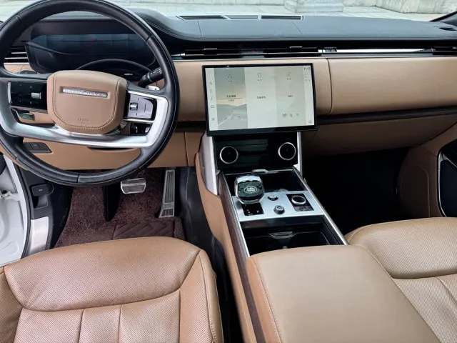 Land Rover Range Rover — Фото автомобиля 6