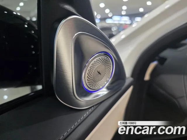 Mercedes-Benz E-Class W214 — Фото автомобиля 11