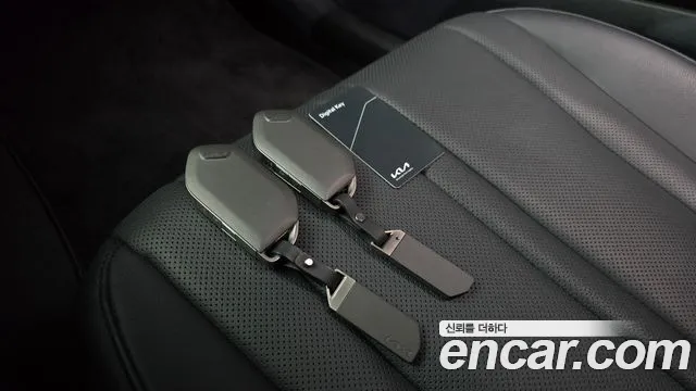 Kia K8 The New K8 2.5 Бензин 2WD — Фото автомобиля 30