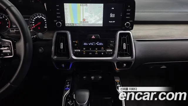 Kia Sorento Sorento 4-е поколение Бензин 2.5T 2WD — Фото автомобиля 15