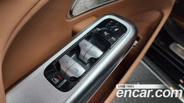 Mercedes-Benz E-Class E-класс W214 — Фото автомобиля 22