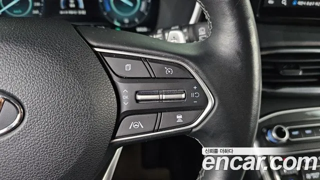 Hyundai Santafe — Фото автомобиля 16