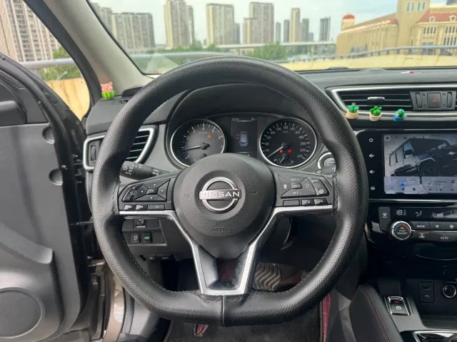Nissan Qashqai — Фото автомобиля 8