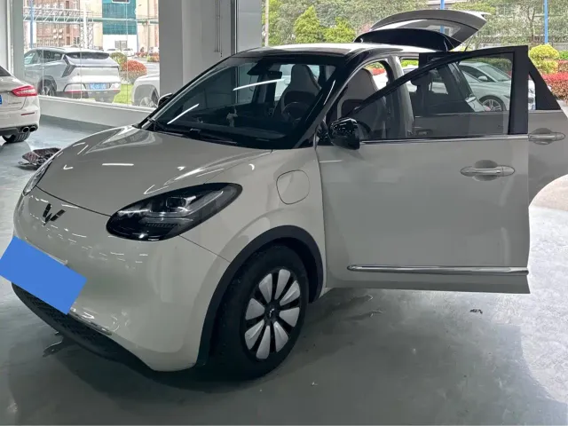 Wuling Bingo — Фото автомобиля 13