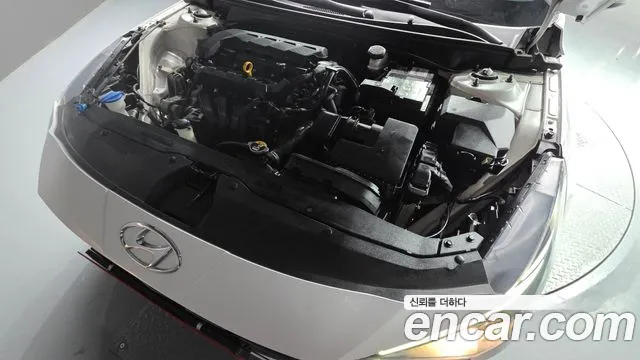 Hyundai AVANTE Avante (CN7) — Фото автомобиля 6