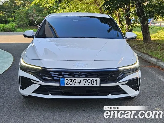 Фотография автомобиля — Hyundai AVANTE