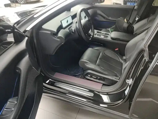 Nio ET5 Touring — Фото автомобиля 15