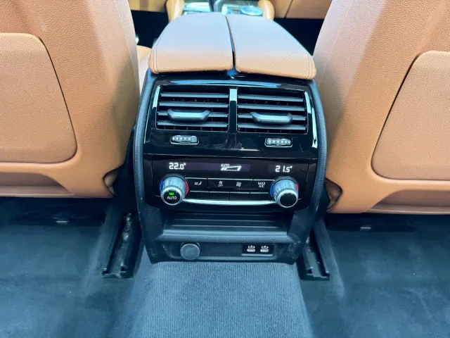 BMW 6 Series Gran Turismo — Фото автомобиля 13